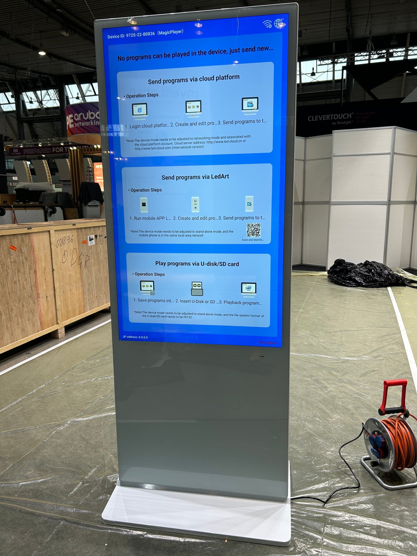 Doppelseitige Infostele 55 Zoll mit Android und Media Player